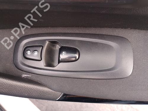 Used Right front window switch Right front window switch 29735136 29735136