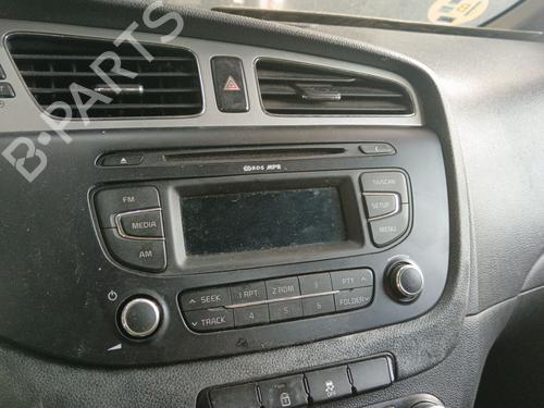 Bilradio Bilradio 37696059 37696059