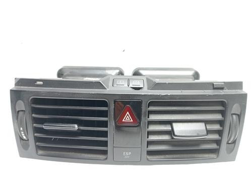 Air vent MERCEDES-BENZ C-CLASS (W204) C 220 CDI (204.008) (170 hp) 17201669