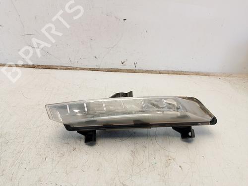 Used Right front fog light Right front fog light 37758790 37758790