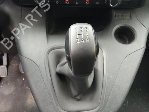 Used Gear lever TOYOTA PROACE VERSO Bus (MPY_) [2016-2025]  9518935