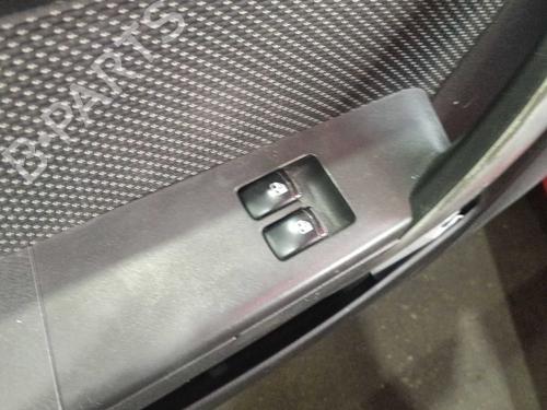 Used Left front window switch Left front window switch 37696075 37696075
