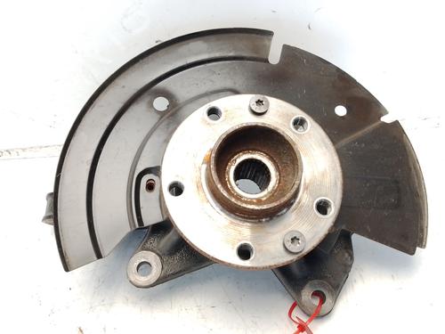 Used Left front steering knuckle Left front steering knuckle RENAULT CAPTUR I (J5_, H5_) 0.9 TCe 90 (90 hp) 33614221 33614221