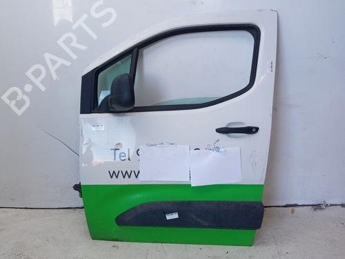 left-front-door-toyota-proace-verso-bus-mpy_-2016-32267163 main image