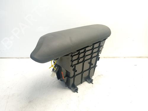 Guantera TOYOTA C-HR (_X1_) [2016-2026]  30358867