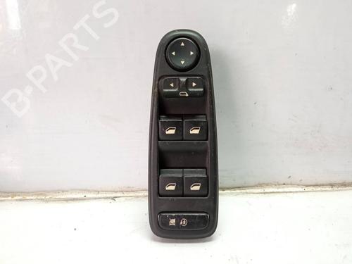 Used Left front window switch Left front window switch 9711698 9711698