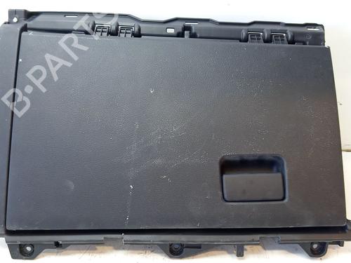 Handskerum TOYOTA COROLLA Estate (_E21_) 1.8 VVTi Hybrid (ZWE219) (140 hp) 30527900