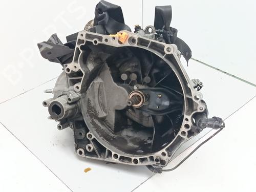 Used Gearbox Gearbox DACIA DOKKER Box Body/MPV 1.5 dCi 75 / Blue dCi 75 (FEJW, FEAH) (75 hp) 34265671 34265671