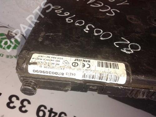 Used Fuse box Fuse box 7951077 7951077