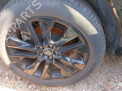 Right front seat TOYOTA RAV 4 IV (_A4_) 2.5 Hybrid 4WD (AVA44, AVA44_) | BP31191473C16