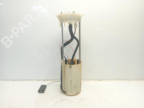 Used Fuel pump Fuel pump 31158050 31158050