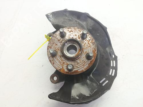 Used Left front steering knuckle Left front steering knuckle TOYOTA YARIS (_P13_) [2010-2020] 34162849 34162849