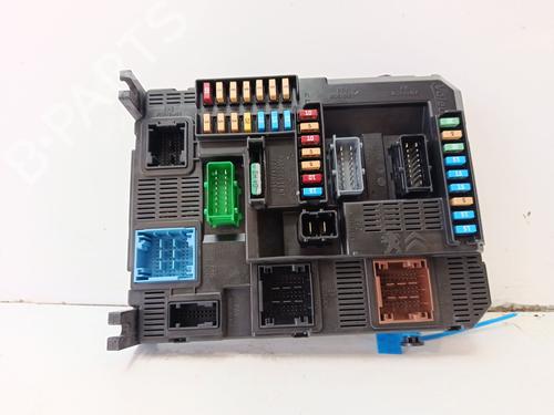 Used Fuse box Fuse box PEUGEOT 2008 I (CU_) 1.5 BlueHDI 100 (102 hp) 34053697 34053697