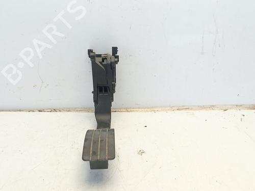 Pedal DACIA DUSTER (HS_) 1.5 dCi (109 hp) 26530598