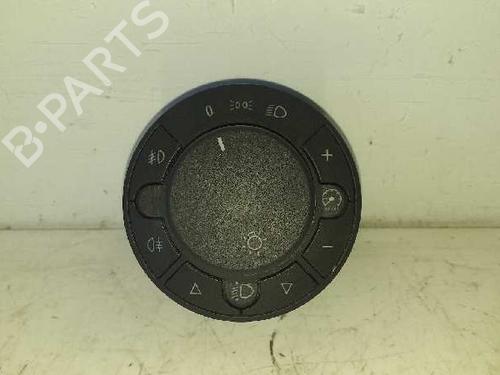 Used Headlight switch Headlight switch 7958247 7958247