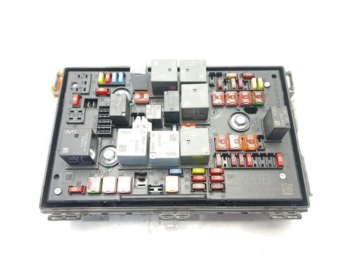 Used Fuse box Fuse box 30873699 30873699