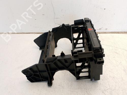 Warning switch AUDI A4 B7 (8EC) 2.0 TFSI | BP38336500I22 - Image 4