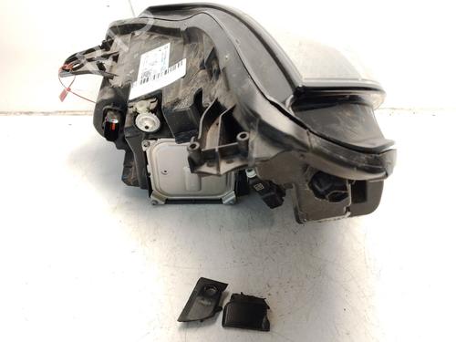 Right headlight RENAULT CAPTUR I (J5_, H5_) 0.9 TCe 90 | BP33024217C29 - Image 10