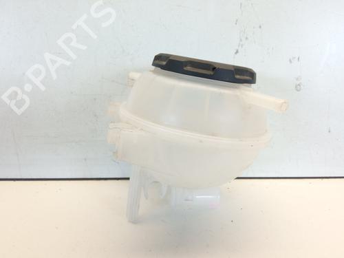 Used Expansion tank Expansion tank 8140821 8140821