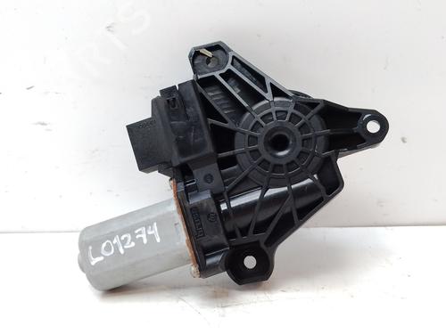 Used Right rear window motor Right rear window motor 33329323 33329323