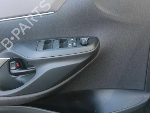 Used Left front window switch Left front window switch 39071599 39071599