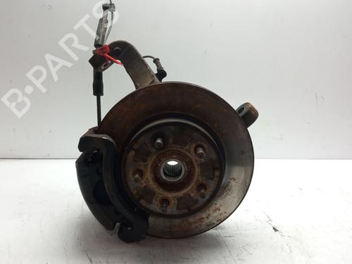 Used Right front steering knuckle JEEP CHEROKEE (KJ) 2.5 CRD 4x4 (143 hp) 31130952