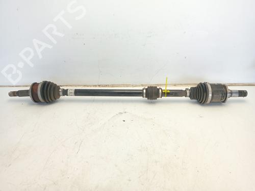 Used Right front driveshaft TOYOTA YARIS (_P13_) [2010-2020]  30657847