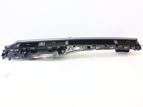 Used Air vent Air vent 37758742 37758742