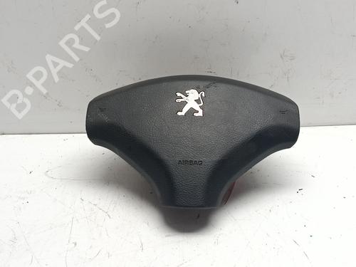 Used Driver airbag Driver airbag PEUGEOT 5008 (0U_, 0E_) 1.6 BlueHDi 120 (120 hp) 33795976 33795976