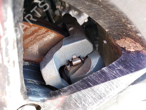 Used Right front brake caliper Right front brake caliper 30528551 30528551