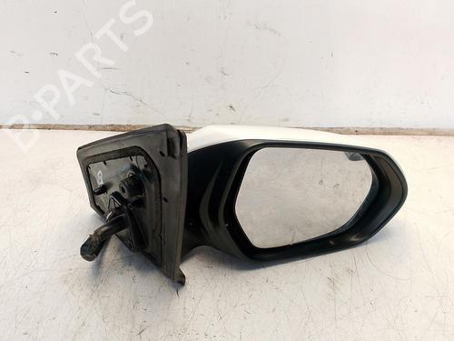 right-mirror-toyota-yaris-_p13_-2010-2011-2012-2013-2014-2015-2016-2017-2018-2019-2020-38086520 main image
