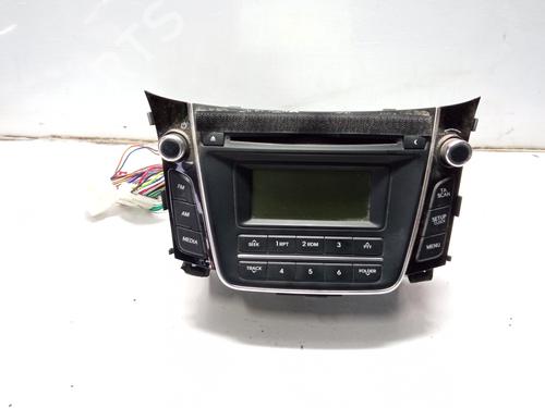 Used Radio Radio 10204953 10204953
