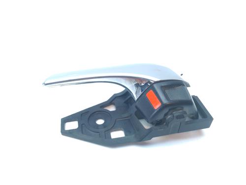 Used Rear left interior door handle TOYOTA HILUX VII Pickup (_N1_, _N2_, _N3_) 2.5 D-4D (KUN15, KUN35) (144 hp) 16302411