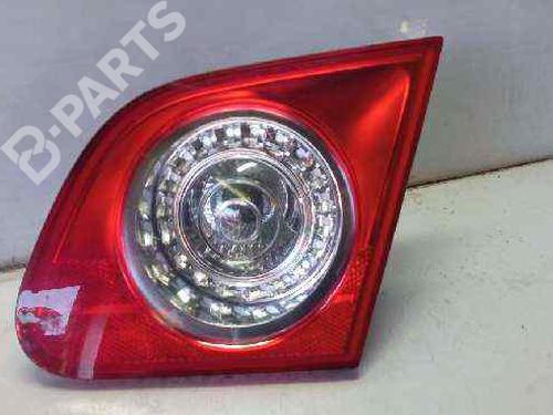Used Right taillight VW PASSAT B6 (3C2) 2.0 TDI 16V (140 hp) 9112101