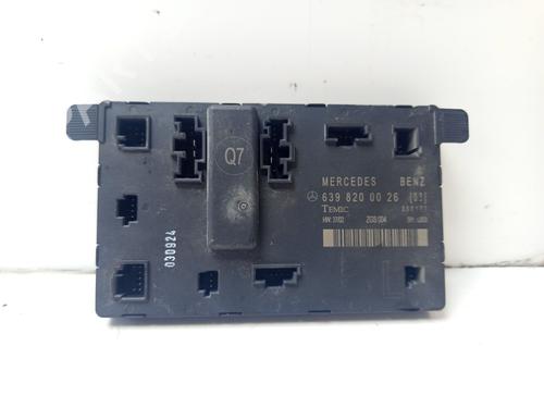 Used Electronic module MERCEDES-BENZ VITO / MIXTO Van (W639) [2003-2026]  32133549
