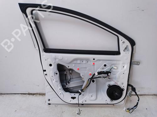 Left front door TOYOTA YARIS (_P13_)  | BP24216922C2 