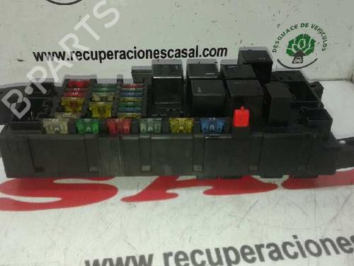 Used Fuse box Fuse box 9757568 9757568