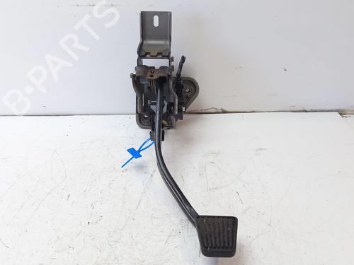 Pedal embraiagem KIA SPORTAGE IV (QL, QLE) 1.6 GDI (132 hp) 31188533