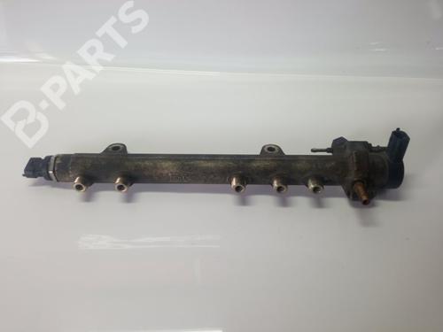 Used Injection rail Injection rail OPEL COMBO Box Body/MPV 1.3 CDTI 16V (69 hp) 10963996 10963996