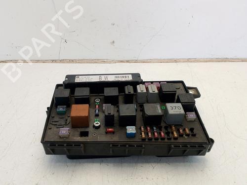 fuse-box-opel-astra-h-a04-2004-2005-2006-2007-2008-2009-2010-2011-2012-2013-2014-36701595 main image