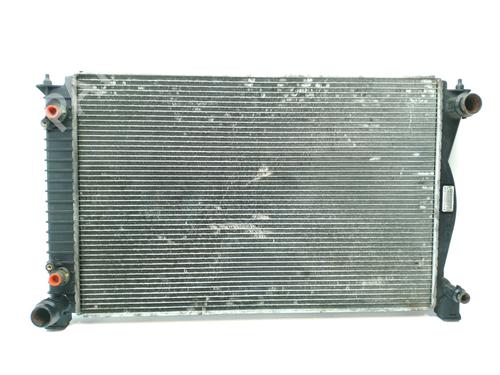 Used Water radiator Water radiator 18873597 18873597