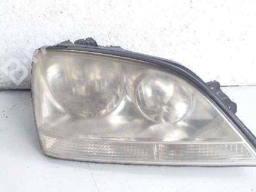 Used Right headlight KIA SORENTO I (JC) 2.5 CRDi 4WD (140 hp) 7959992