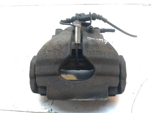 Left front brake caliper VW TRANSPORTER T5 Van (7HA, 7HH, 7EA, 7EH) 2.0 TDI | BP23991253M105 - Image 2