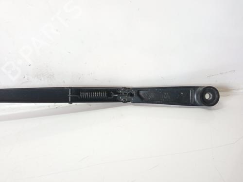 Front windshield wiper arm HYUNDAI ix35 (LM, EL, ELH)  | BP10677834C143 