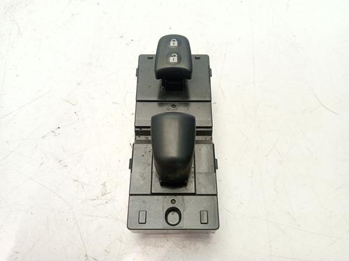 Comutador vidro frente direito NISSAN QASHQAI II (J11, J11_) 1.6 dCi (130 hp) 30619182