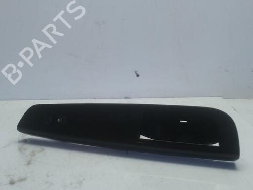 Used Right rear window switch Right rear window switch 37793110 37793110