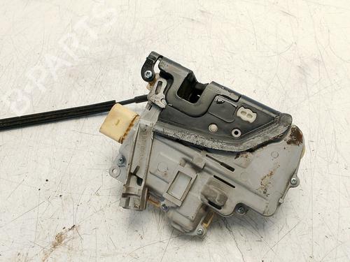 Front left lock VW PASSAT B6 (3C2) 2.0 TDI | BP37795803C98 - Image 8