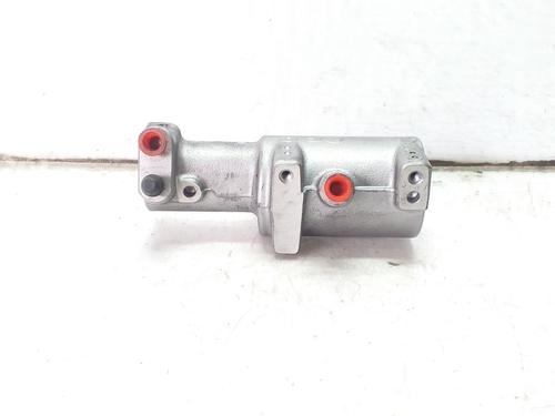 Used Brake master cylinder TOYOTA YARIS (_P13_) 1.5 (NSP131_) (112 hp) 10293293