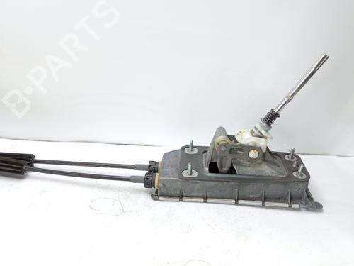 Used Gear lever SEAT IBIZA IV (6J5, 6P1) [2008-2017]  17674371