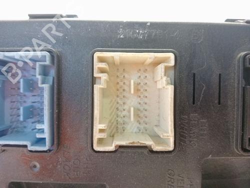 Fuse box PEUGEOT 308 I (4A_, 4C_)  | BP29431574E1 